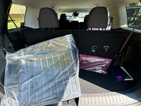 New 2026 Hyundai Santa Fe SE image 24