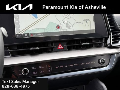 Used 2023 Kia Sportage EX image 9