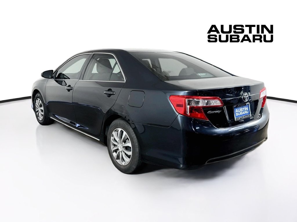 Used 2013 Toyota Camry LE FWD image 5