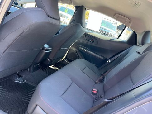 Used 2024 Toyota Prius Prime FWD image 43