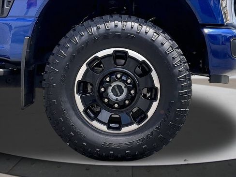 Used 2026 Ford F250 Lariat w/ Tremor Off-Road Package AWD/4WD image 36