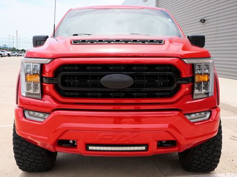 Used 2022 Ford F150 XLT w/ Equipment Group 302A High AWD/4WD image 4