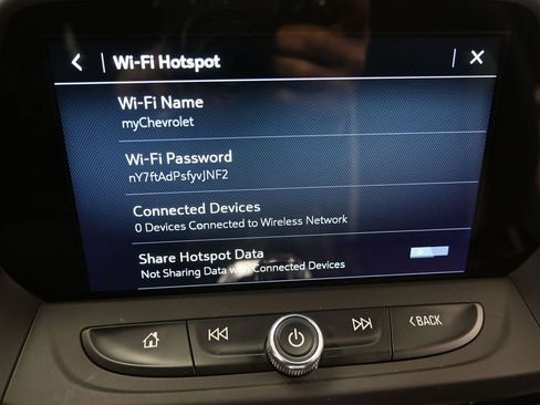 Used 2020 Chevrolet Camaro LT image 28