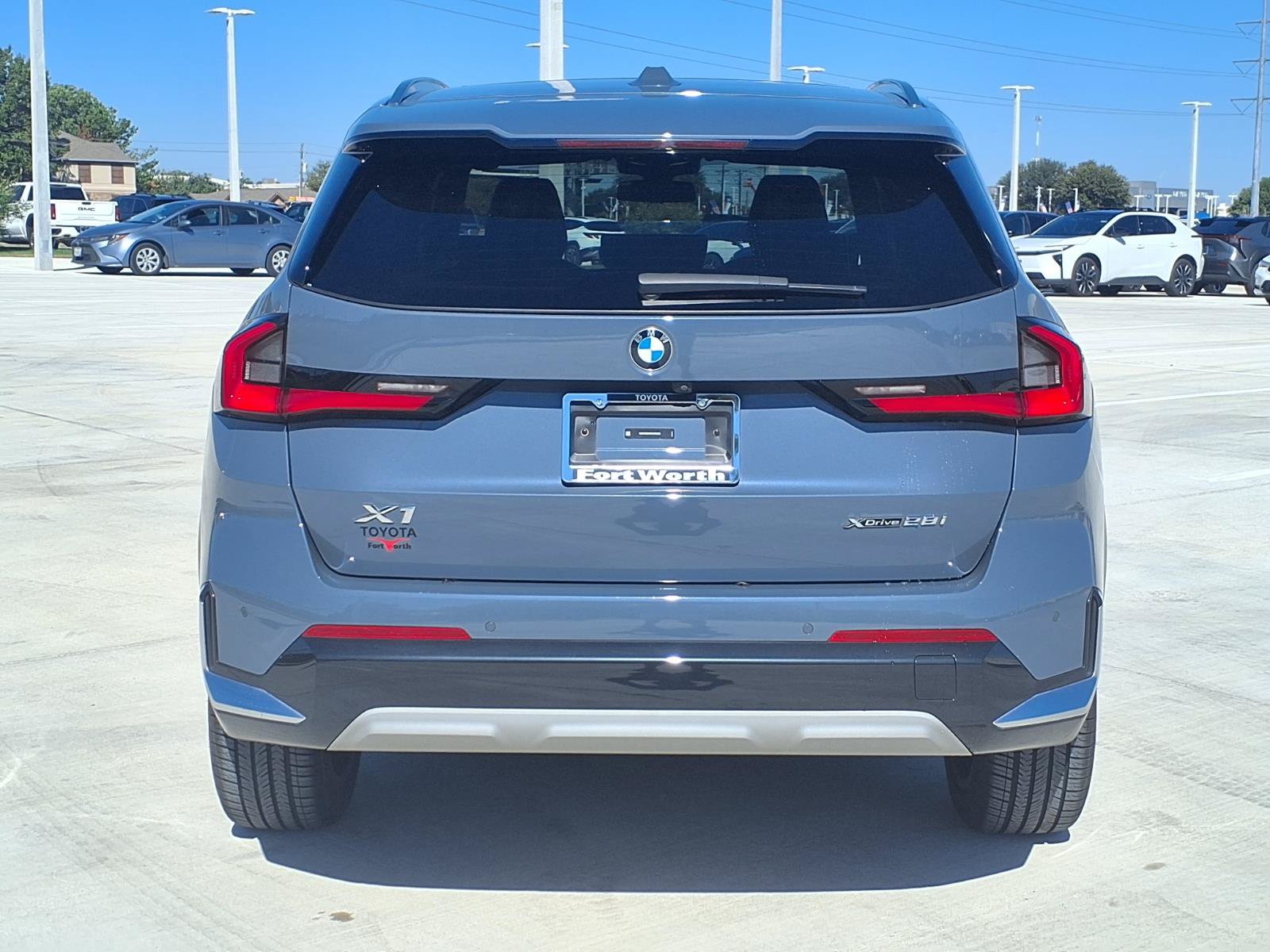 Used 2024 BMW X1 xDrive28i w/ Convenience Package AWD/4WD image 8