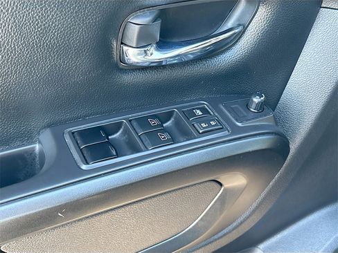 Used 2021 Nissan Titan PRO-4X w/ Off Road Protection Package image 18