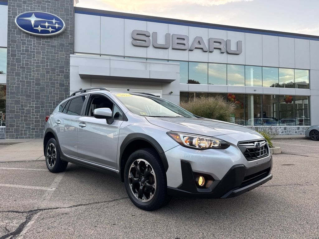 Used 2021 Subaru Crosstrek 2.0i Premium w/ Moonroof Package AWD/4WD image 1