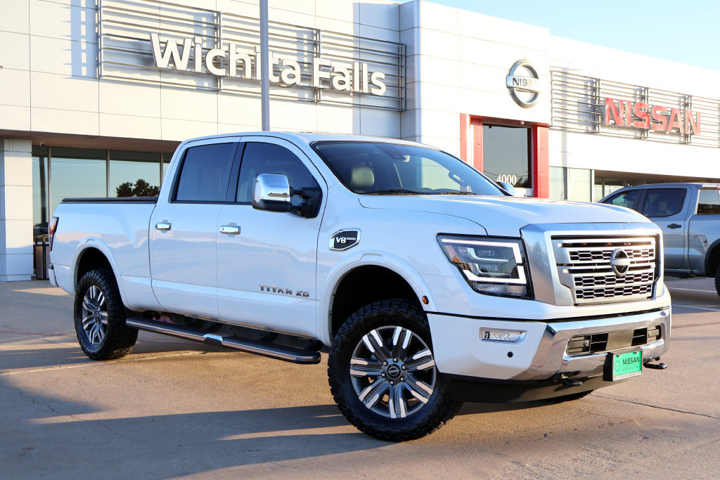 Certified 2024 Nissan Titan Platinum Reserve w/ Moonroof Package AWD/4WD image 1