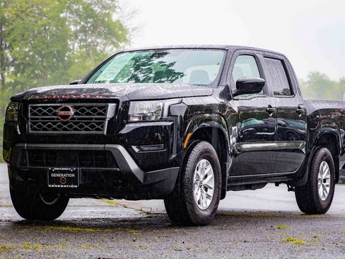 Certified 2024 Nissan Frontier SV w/ Tow Package image 14