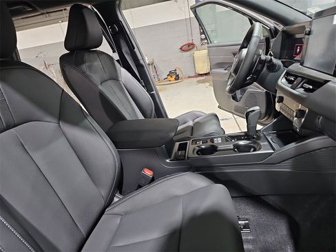 New 2026 Subaru Outback Touring XT image 10