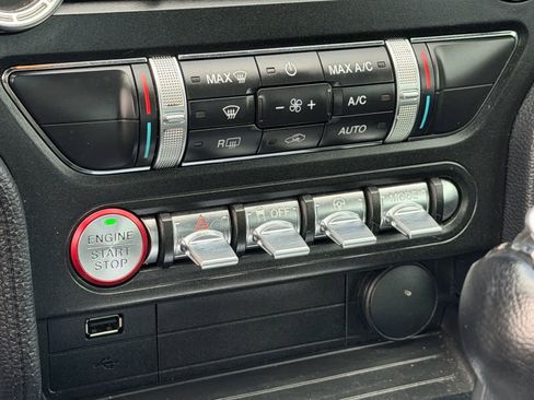 Used 2019 Ford Mustang Coupe w/ Equipment Group 101A image 28