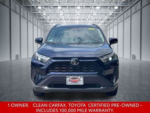 Used 2025 Toyota RAV4 XLE AWD/4WD image 2