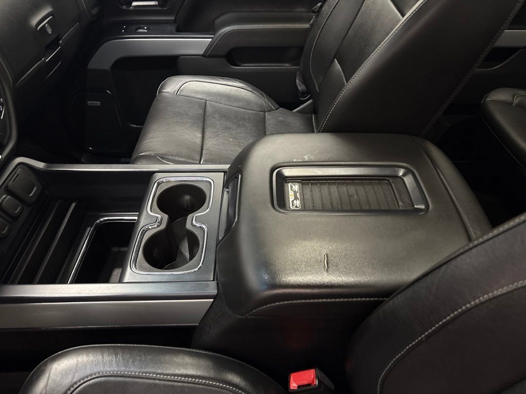 Used 2017 Chevrolet Silverado 1500 LTZ Z71 w/ LTZ Plus Package AWD/4WD image 18