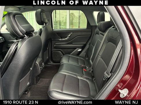 Used 2020 Lincoln Corsair AWD w/ Premium Package image 23