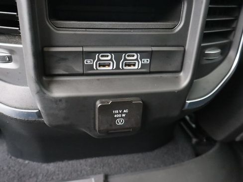 Used 2025 RAM 1500 Big Horn AWD/4WD image 27