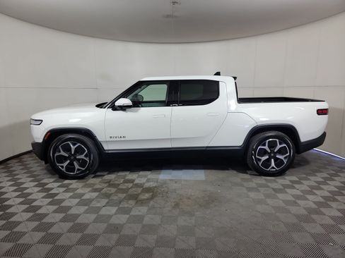 Used 2024 Rivian R1T Adventure Dual AWD/4WD image 2