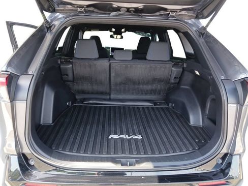 Used 2024 Toyota RAV4 SE AWD/4WD image 13