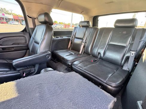 Used 2008 Cadillac Escalade ESV AWD image 15