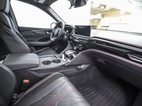 Used 2025 Acura MDX Type S image 34