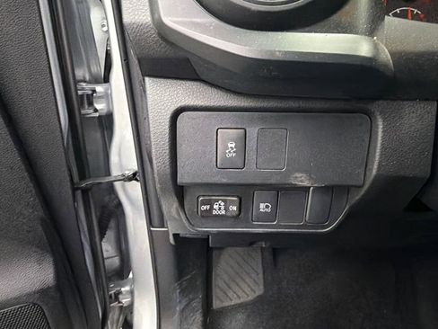 Used 2023 Toyota Tacoma SR AWD/4WD image 30