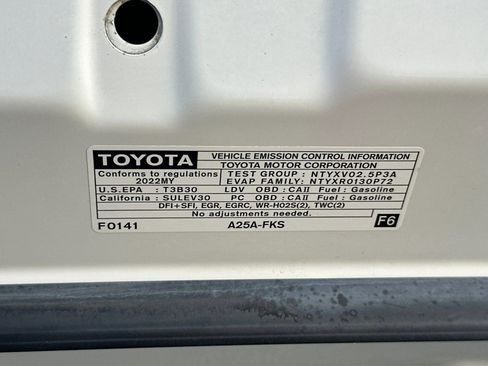 Used 2022 Toyota Camry SE image 20