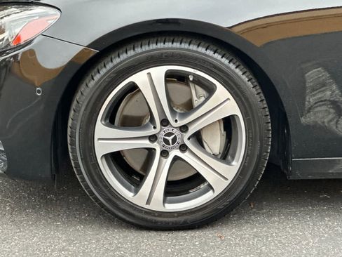 Used 2020 Mercedes-Benz E 350 Sedan image 25