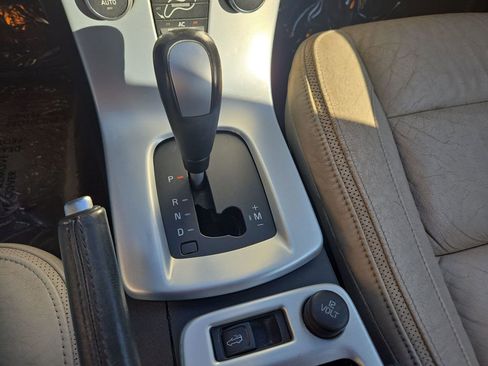 Used 2011 Volvo C70 T5 image 19