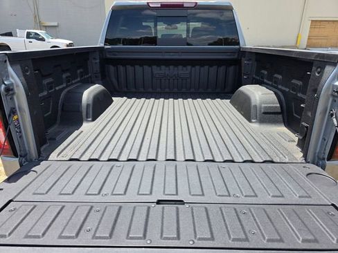 New 2026 GMC Sierra 1500 SLT w/ SLT Premium Plus Package AWD/4WD image 15