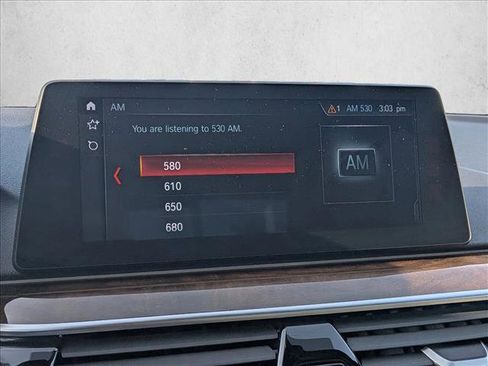 Used 2018 BMW 530i image 17