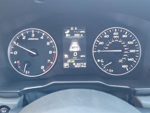 Used 2020 Subaru Legacy Limited image 12