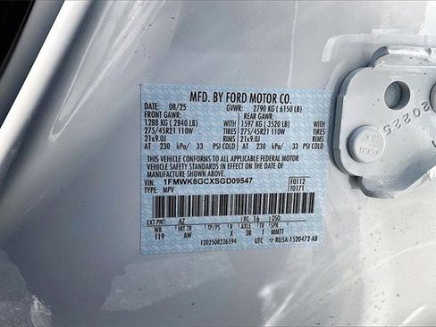 Used 2025 Ford Explorer ST w/ Sun And Sound Package image 5