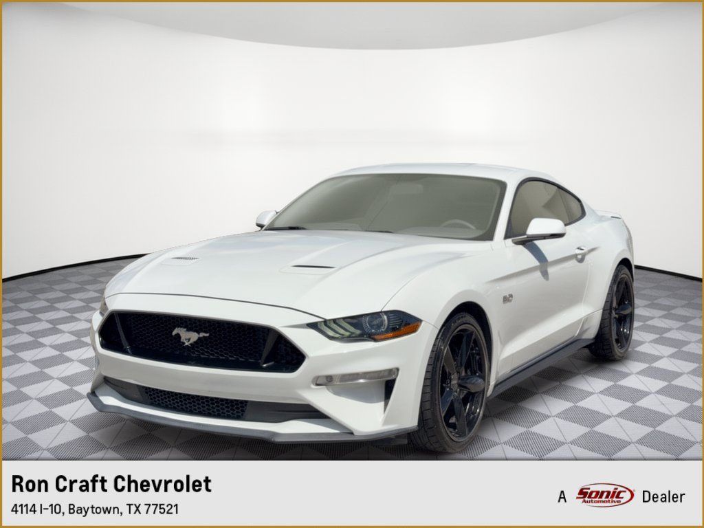 Used 2020 Ford Mustang GT Premium RWD image 1