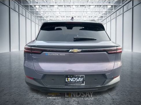 New 2026 Chevrolet Equinox EV LT image 5
