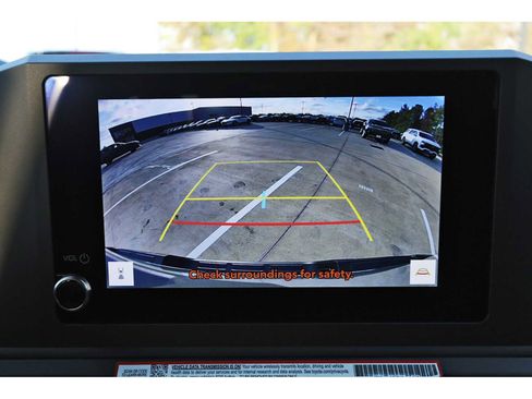 Used 2024 Toyota Tacoma SR image 23