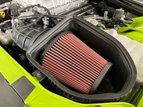 Used 2023 Dodge Challenger SRT Hellcat RWD image 10