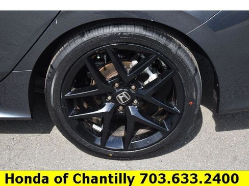 Used 2024 Honda Civic Sport image 32