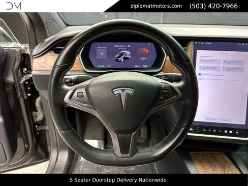 Used 2020 Tesla Model X Long Range image 28