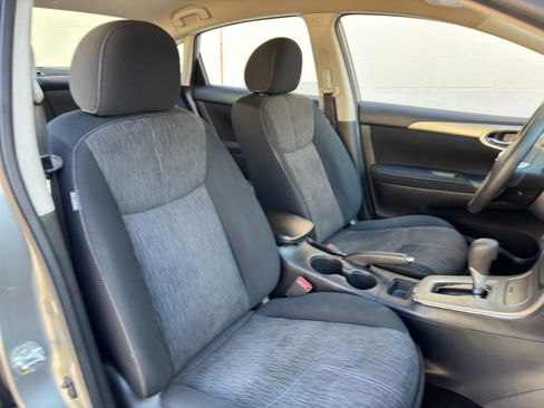Used 2014 Nissan Sentra SV FWD image 27
