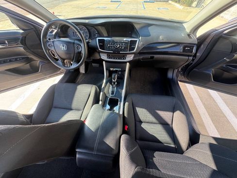 Used 2015 Honda Accord Sport image 10