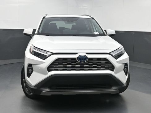 Used 2023 Toyota RAV4 Limited AWD/4WD image 41