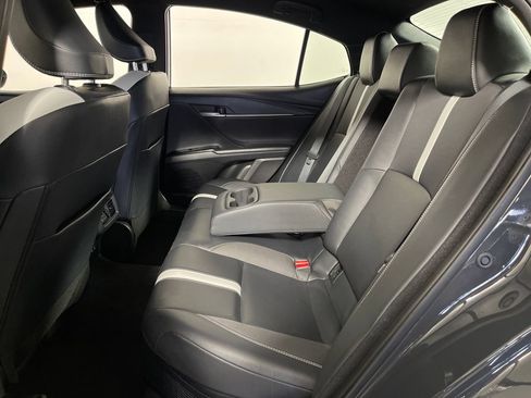 Certified 2025 Toyota Camry SE FWD image 13