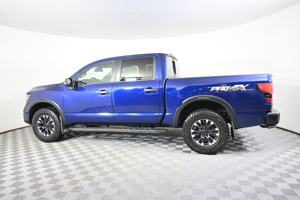 Used 2020 Nissan Titan PRO-4X w/ Pro-4x Convenience Package AWD/4WD image 3