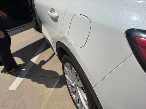 Used 2021 Ford Escape Titanium w/ Titanium Elite Package image 5