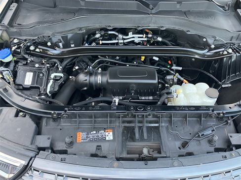 Used 2022 Ford Explorer XLT w/ Equipment Group 202A image 52