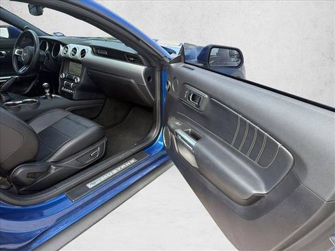 Used 2018 Ford Mustang GT Premium RWD image 18