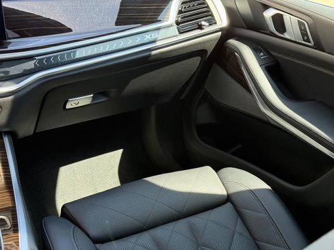 Used 2025 BMW X5 xDrive40i image 14