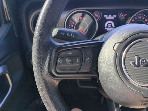 Used 2020 Jeep Wrangler Sport image 24