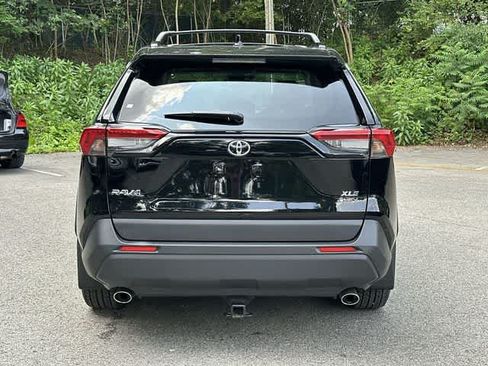 Used 2025 Toyota RAV4 XLE Premium w/ Weather Package AWD/4WD image 4