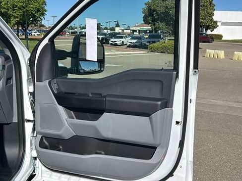 New 2026 Ford F350 XL w/ XL Chrome Package RWD image 14