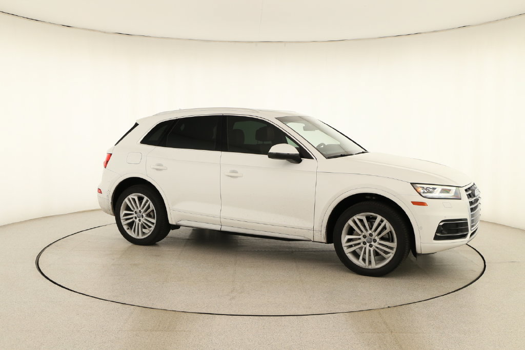 Used 2020 Audi Q5 Prestige w/ Prestige Package AWD/4WD image 9