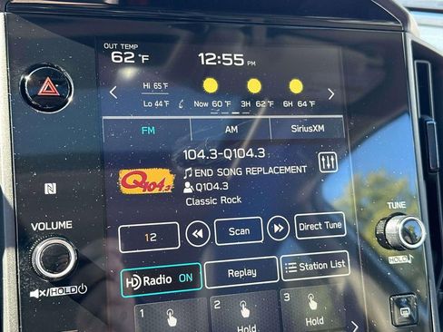 Used 2024 Subaru Crosstrek 2.5i Limited w/ Crosstrek Mirror Package image 24